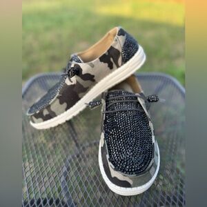 Hey Dude Camouflage and Black Loafers
